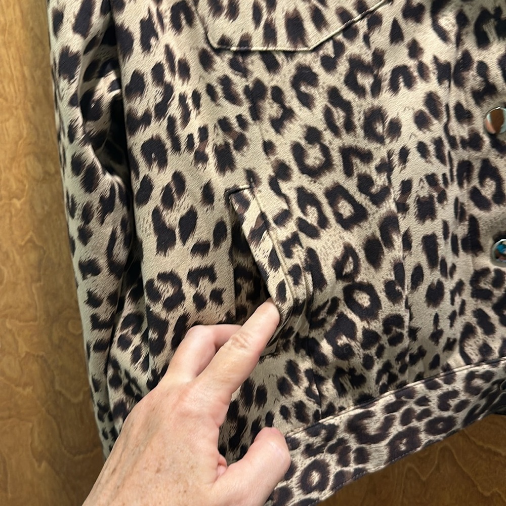 Jacket - Picture 5 of 5